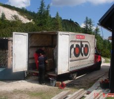 Veliko dela in opreme ...